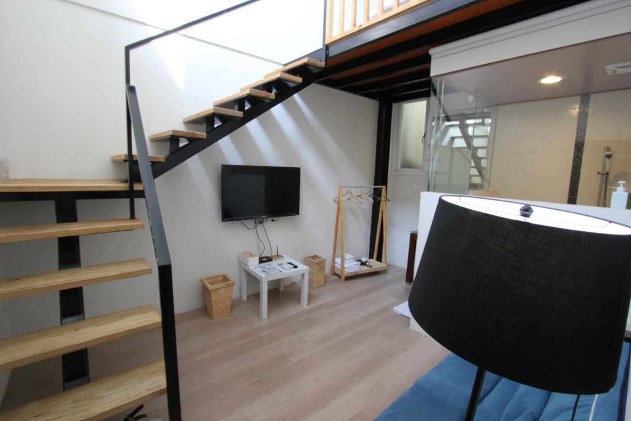 Windhouse B&B Tainan Exterior foto
